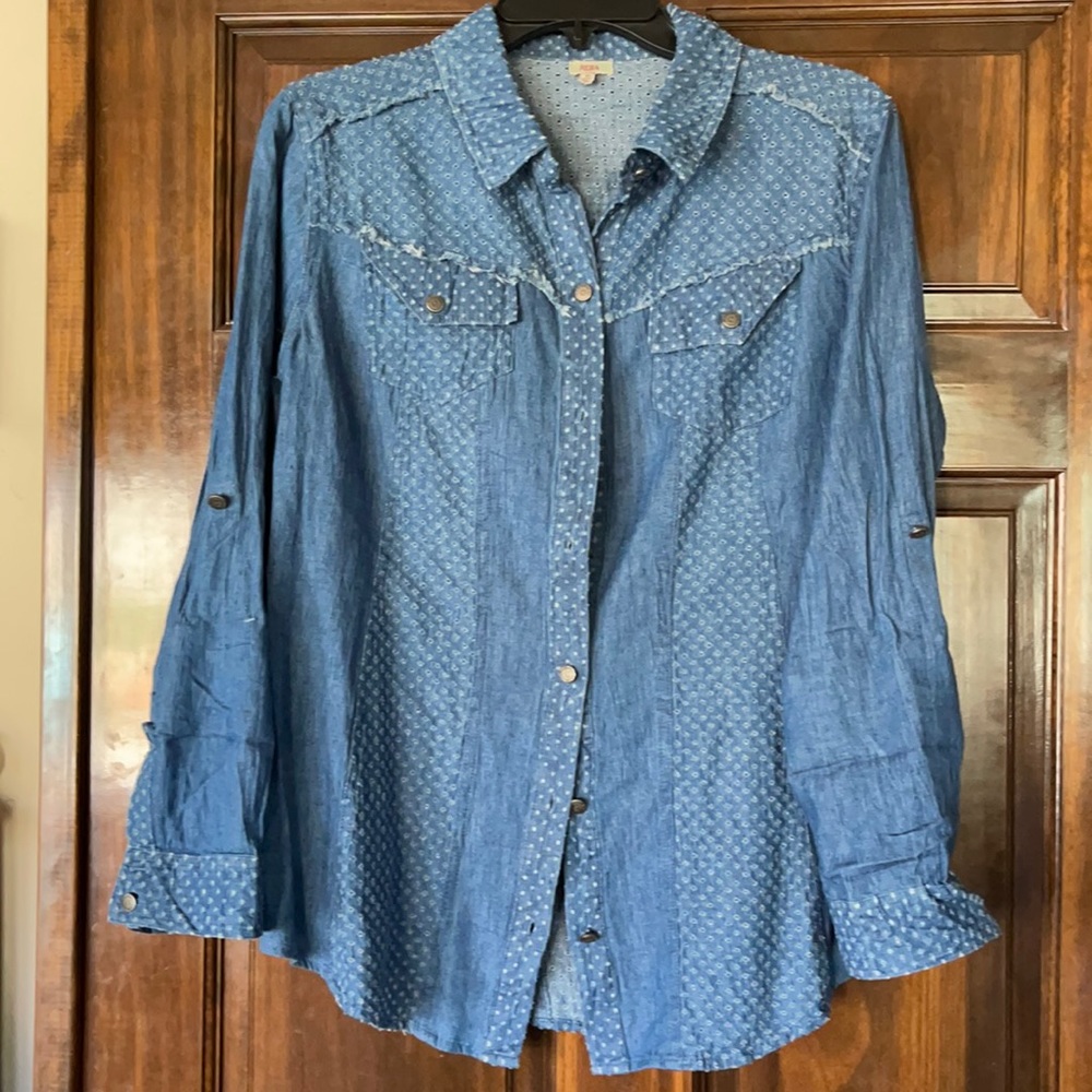Reba, denim color top, size M